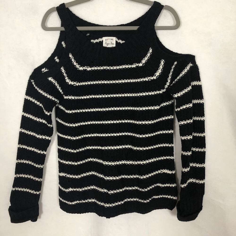 Hippie Rose Juniors' Cold-Shoulder Striped Sweater